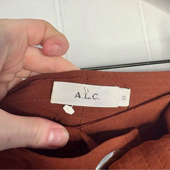 A.L.C. Lucile Trapunto-Stitched Shorts Rust Orange Drape Spring Women’s Size 0 - Picture 5 of 9